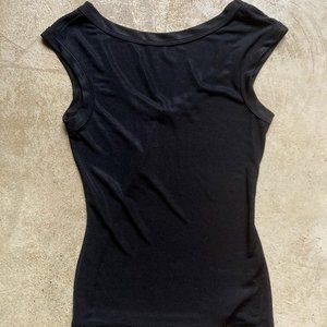 90s black scoop neck top
